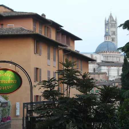Hotel Chiusarelli Siena