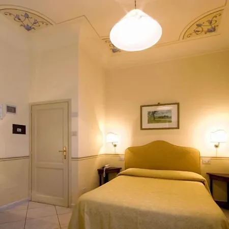 알베르고 치우사렐리 시에나