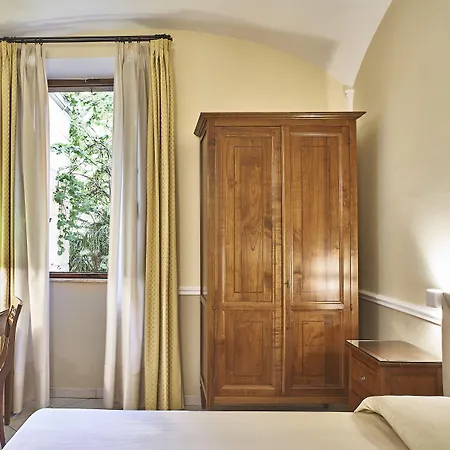 Chiusarelli Otel