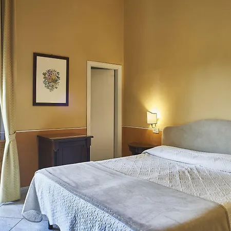 알베르고 치우사렐리 호텔