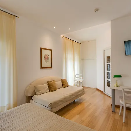 알베르고 치우사렐리 시에나