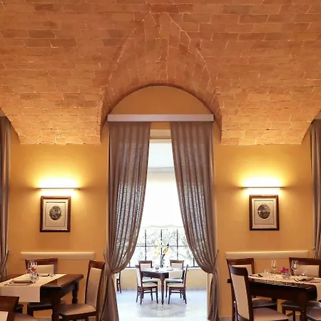 Chiusarelli 3* Сієна