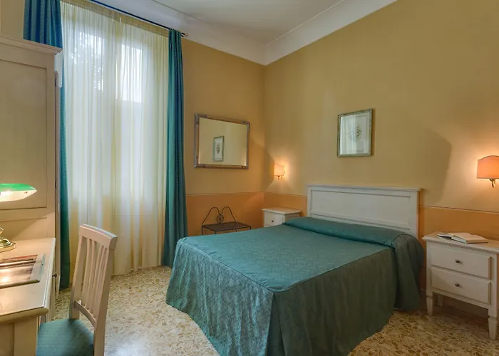 Chiusarelli Hotel Sienne