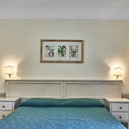 Chiusarelli Готель